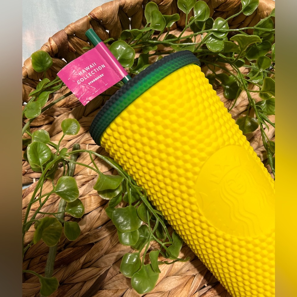 Starbucks Hawaii Studded Tumbler 💛💚